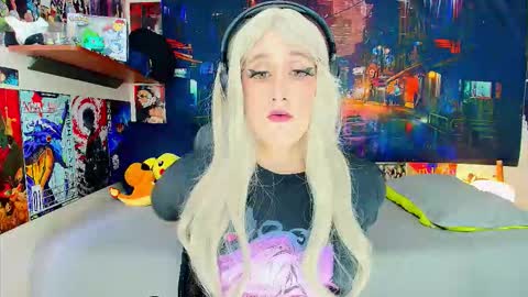 Haku Please help me with your thumbs up its important  online show from 11/03/25, 08:21