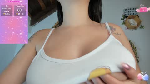 Snapshot of hal_sey chatting on 01/23/25, 08:04 Hal sey online show from 01/23/25, 08:04