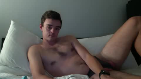 Snapshot of halistroke chatting on 09/23/25, 11:30 Halistroke online show from 09/23/25, 11:30