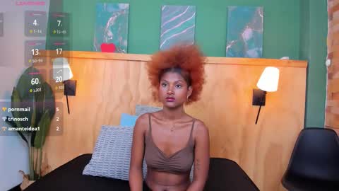 Snapshot of halleylorens chatting on 10/27/25, 07:07 Halley Lorens online show from 10/27/25, 07:07