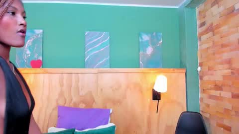 Halley Lorens online show from 01/16/26, 07:18