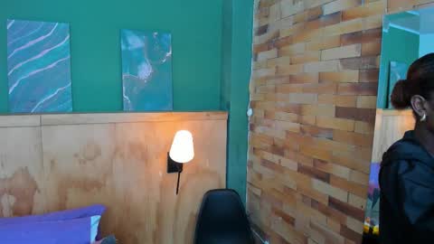 Halley Lorens online show from 02/08/26, 12:08