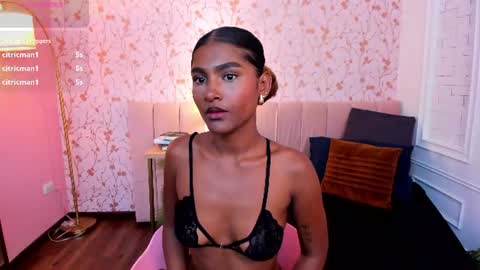 Halley Lorens online show from 07/15/26, 07:30