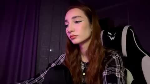 Snapshot of halliemcanaw chatting on 11/23/25, 07:46 Holly online show from 11/23/25, 07:46