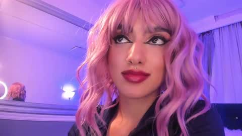 Snapshot of hallsred_rh chatting on 12/04/24, 12:19 Halls Red online show from 12/04/24, 12:19