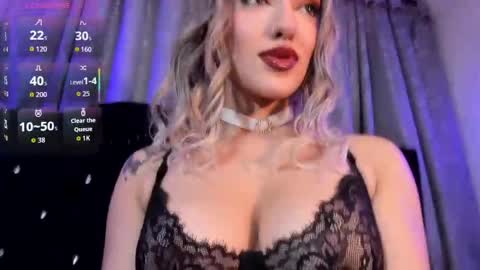 Snapshot of hallsred_rh chatting on 06/06/26, 12:16 Halls Red online show from 06/06/26, 12:16