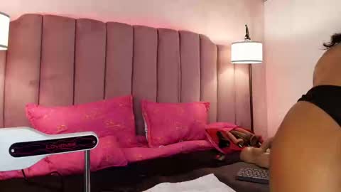  Hally Bans  online show from 02/22/25, 03:25