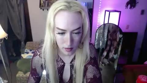 halovalentine online show from 03/14/26, 12:17