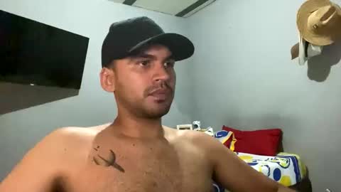 hamiltong12 online show from 10/21/25, 02:45