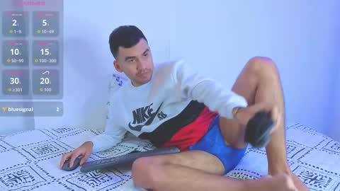 hamiltong12 online show from 02/09/26, 03:43