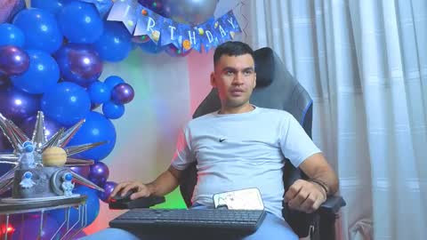 hamiltong12 online show from 03/07/26, 02:30