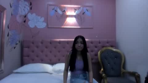 Snapshot of hamvanessa_hos chatting on 02/23/26, 12:57 Hamvanessa online show from 02/23/26, 12:57