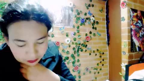 HANMy Dears make sure to follow me here create a FREE account if you dont have one and chat thank you. online show from 09/23/25, 11:41