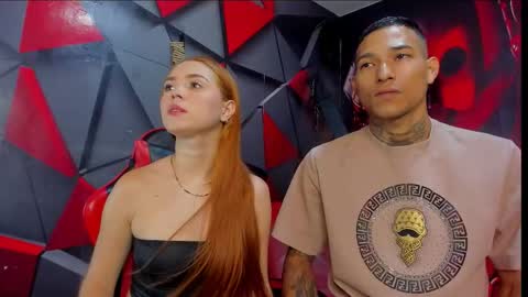 Snapshot of hana_and_zeta chatting on 11/24/25, 12:16 Hana and Zeta online show from 11/24/25, 12:16