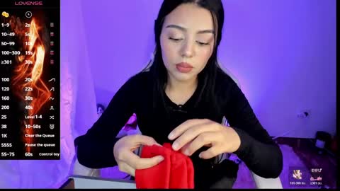 Snapshot of hana_garcia chatting on 05/01/26, 12:26 Hana Garcia online show from 05/01/26, 12:26