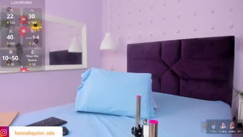 hanaahquinn online show from 09/17/25, 11:34