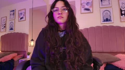 hanabie_ online show from 02/10/26, 03:10