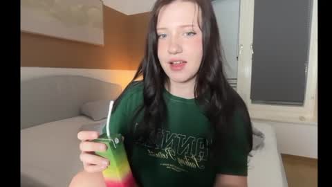 hanahwoods online show from 06/10/26, 10:52
