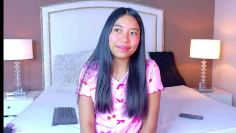 Snapshot of hanaluna chatting on 05/19/26, 06:03 Hanna online show from 05/19/26, 06:03