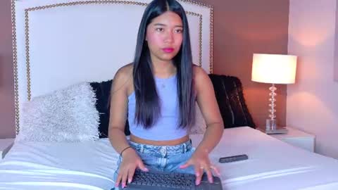 Hanna online show from 06/26/26, 02:21