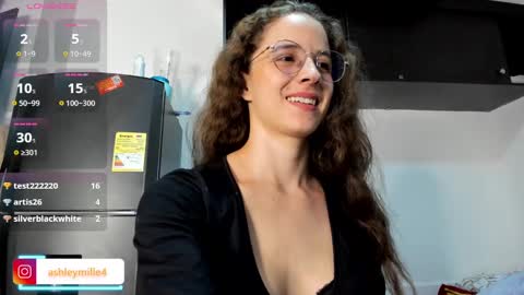 Snapshot of hanasleep chatting on 11/10/25, 08:19 hanasleep online show from 11/10/25, 08:19