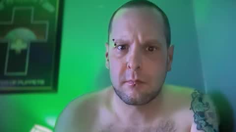 Snapshot of hand_banana_420 chatting on 11/01/25, 03:52 hand_banana_420 online show from 11/01/25, 03:52