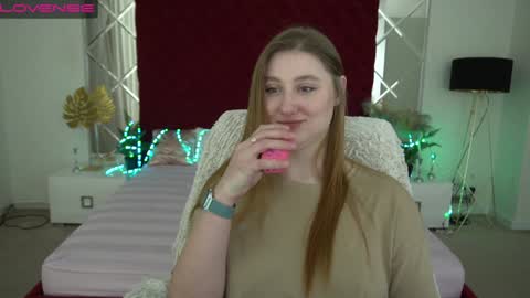 Dayana online show from 12/28/24, 04:19