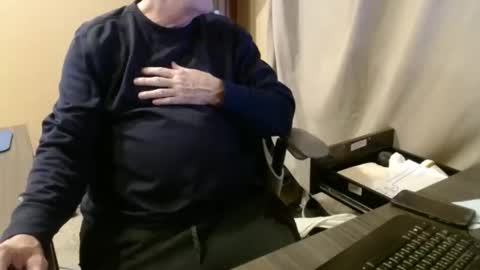 handsome_guy4u online show from 03/26/26, 03:56