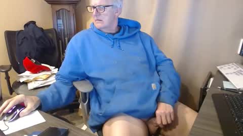handsome_guy4u online show from 05/04/26, 03:57