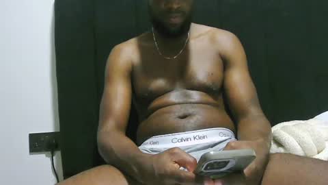 Snapshot of handsome_king30 chatting on 07/15/26, 04:12 handsome king online show from 07/15/26, 04:12