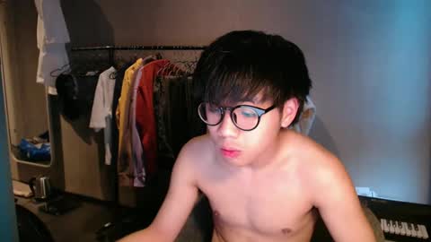 handsome_mannn online show from 05/01/26, 06:23