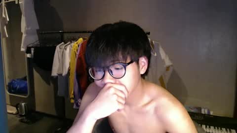 handsome_mannn online show from 05/05/26, 08:17