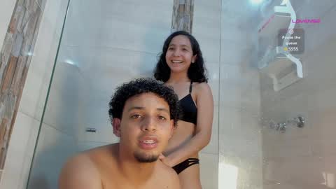 Snapshot of handsome_petite chatting on 12/03/24, 11:24 grace and tim online show from 12/03/24, 11:24