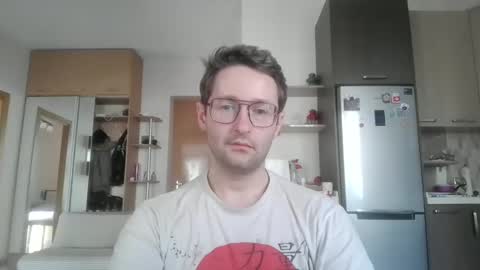 Snapshot of handsome_sasha chatting on 01/17/25, 10:44 Sasha online show from 01/17/25, 10:44