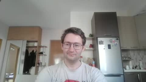 Snapshot of handsome_sasha chatting on 02/03/25, 11:20 Sasha online show from 02/03/25, 11:20