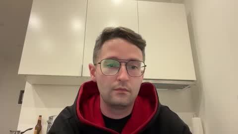 Snapshot of handsome_sasha chatting on 11/06/25, 04:19 Sasha online show from 11/06/25, 04:19