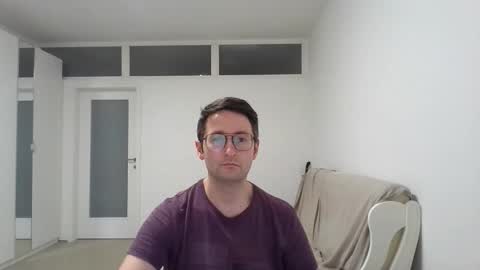 Snapshot of handsome_sasha chatting on 12/14/25, 03:06 Sasha online show from 12/14/25, 03:06