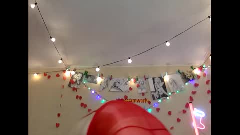 Snapshot of handsomealfie chatting on 02/14/25, 07:12 HandsomeAlfie online show from 02/14/25, 07:12