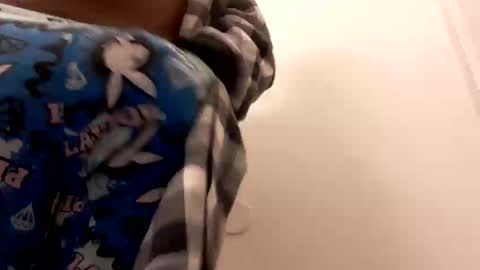 Snapshot of handsomeda1 chatting on 10/30/25, 09:00 handsomeda1 online show from 10/30/25, 09:00