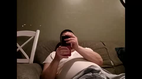 Snapshot of handsomedaddy198924 chatting on 02/08/26, 07:34 Handsomedaddy198923 online show from 02/08/26, 07:34