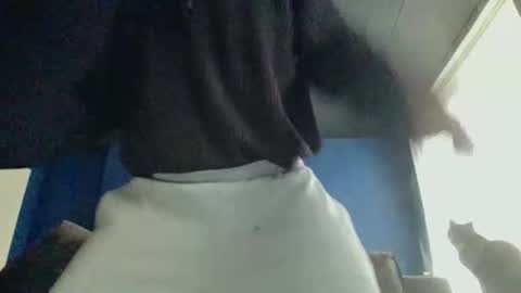 handsomeguy4ever online show from 10/26/25, 09:48