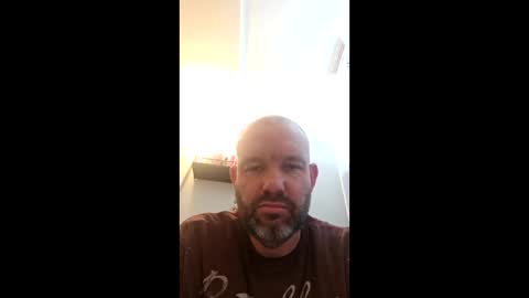 Snapshot of handsomejoe334 chatting on 12/04/25, 04:38 handsomejoe334 online show from 12/04/25, 04:38