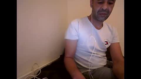 Snapshot of handsomepenis20cm chatting on 10/10/25, 09:47 handsomepenis20cm online show from 10/10/25, 09:47