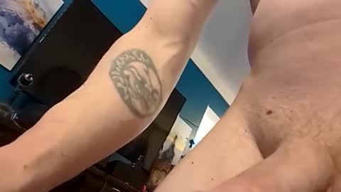 handsomerob42 online show from 02/02/26, 08:07