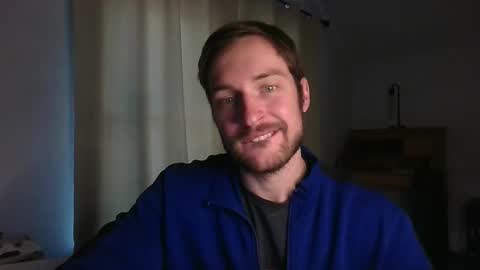 Snapshot of handsumhung chatting on 12/15/25, 05:28 handsumhung online show from 12/15/25, 05:28