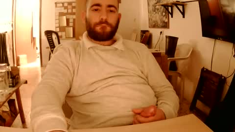 Snapshot of handyboy991 chatting on 11/29/25, 08:23 handyboy991 online show from 11/29/25, 08:23