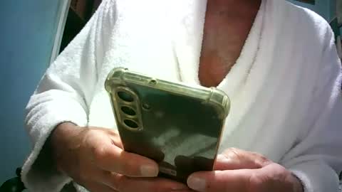 handymanforyou177322 online show from 06/08/26, 10:32