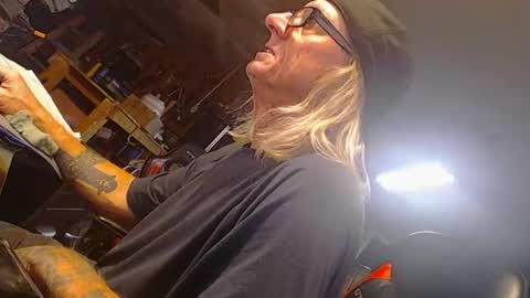 Snapshot of handystud33 chatting on 04/26/26, 05:49 handystud33 online show from 04/26/26, 05:49