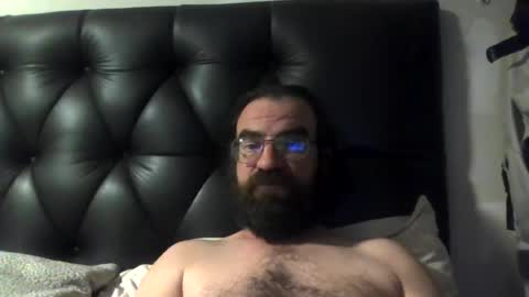 Snapshot of handywoody chatting on 06/14/26, 02:46 handywoody online show from 06/14/26, 02:46