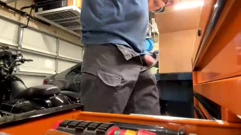 hangit0ut online show from 12/08/24, 04:28